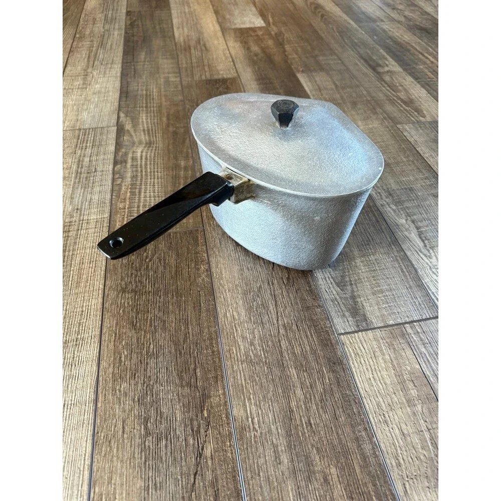 Vintage Club Aluminum Ware Pot Hammercraft Series #3